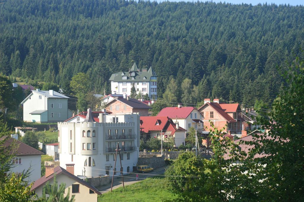 Hotel Three Korony Skhidnytsia Eksteriør bilde